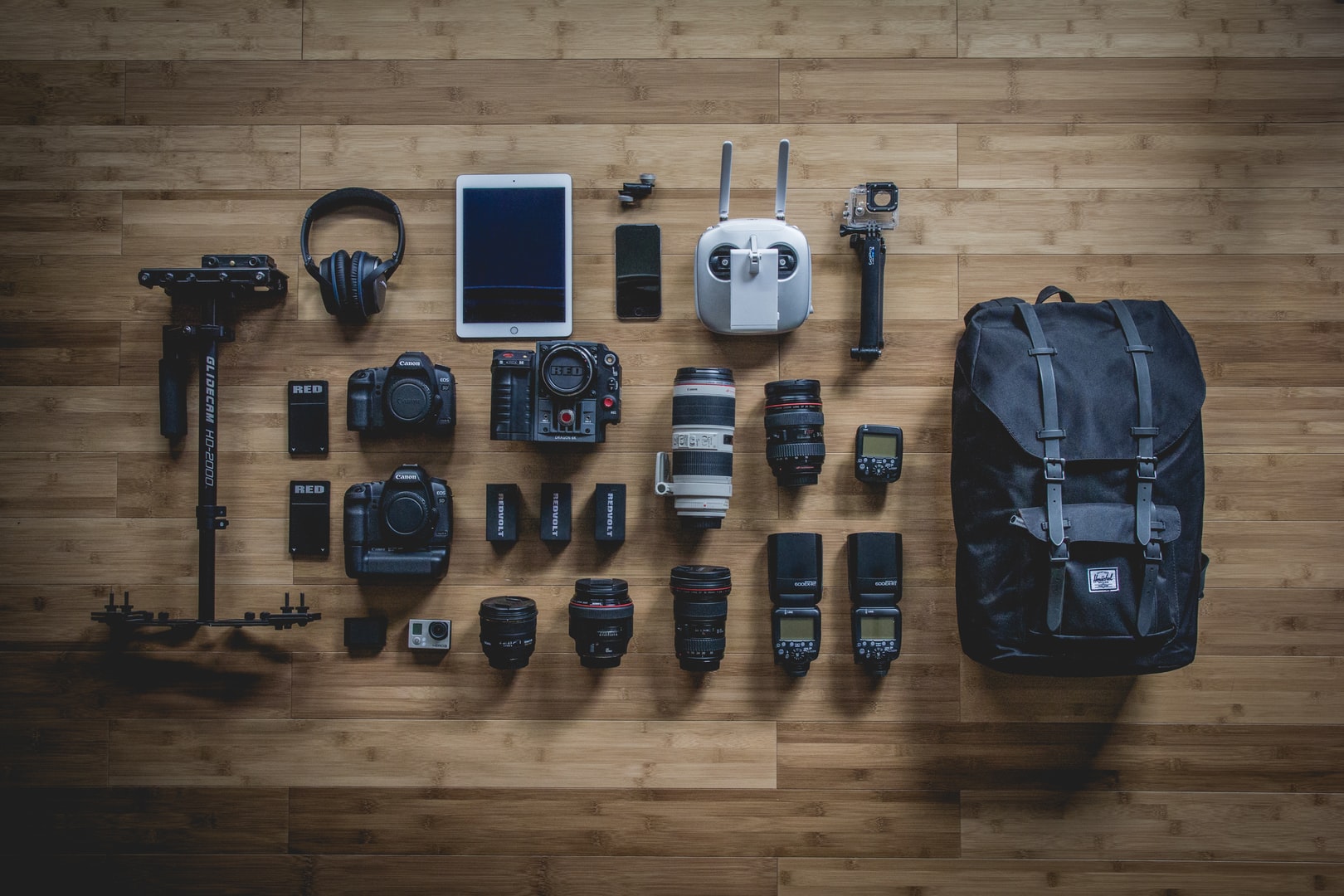 DESIGN CANON CAMERA